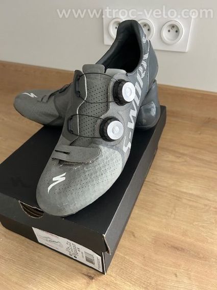 paire de chaussures specialized sworks