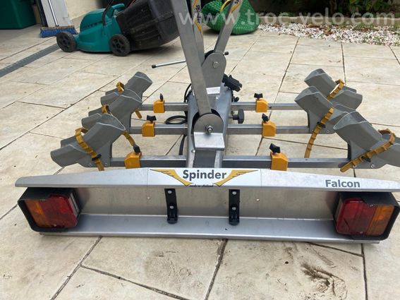 Porte velos 3 velos sur attelage - 2