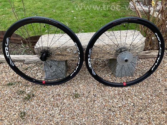 Roues FULCRUM RACING 900 DISC (+ pneus tubeless) NEUVES -50% - 5