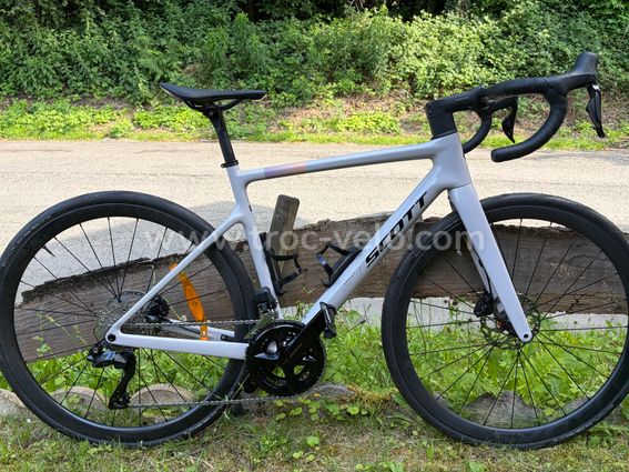 Vélo route SCOTT