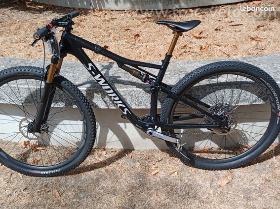 vtt specialized 29 carbone  epic sworks taille M - 2