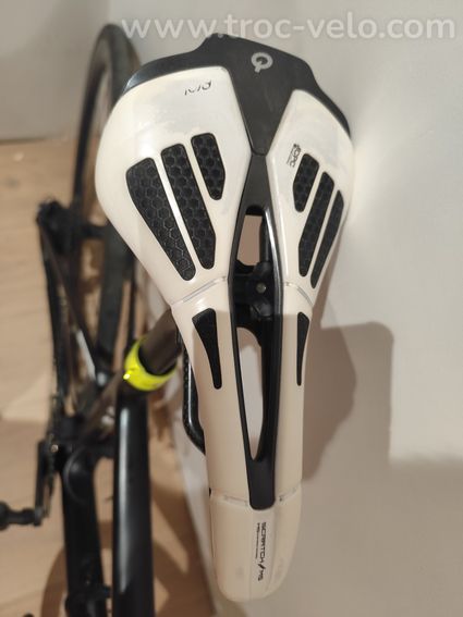 Vélo pro équipe b&b hôtel KTM  - 13