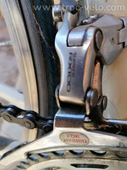 Vélo GIANT Peloton 7200 - 7