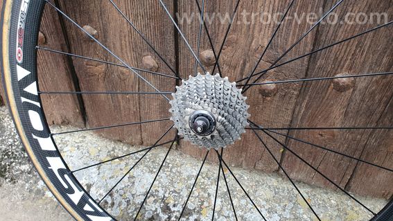 ROUE MONTAGE ARTISANAL  - 2