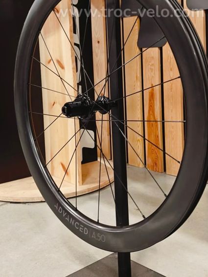 Roues carbone neuves Newmen Advanced A.50 disc pneu Route / Gravel 🔥 Dt-Swiss roval Mavic ZIPP 303S - 3
