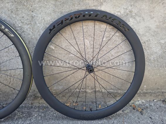 Roues Bontrager Aeolus Pro 51 TLR Carbon Disc - 8