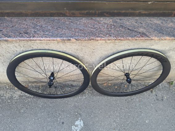 Roues Bontrager Aeolus Pro 51 TLR Carbon Disc - 9