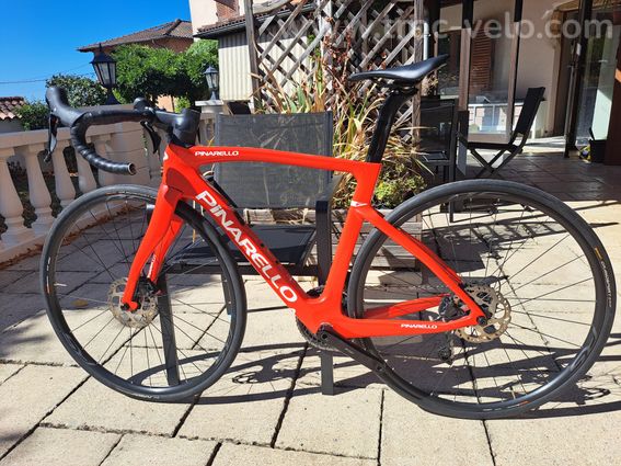 Pinarello F1 carbon Formula Red RS171 shimano 105 12V Taille 51,5 - 2