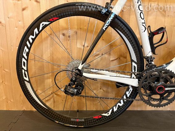 Superbe Kuota KOM EVO XL - Campagnolo Super Record 11v - Corima Aero+ - Très bon état - 11