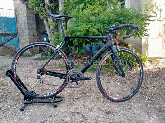 Vélo de route/ course EXS montage à la carte