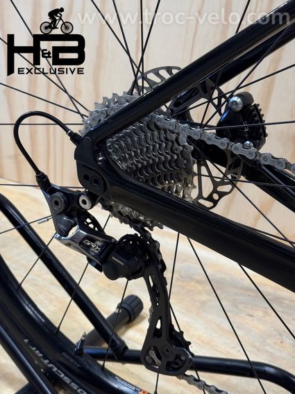 Giant Revolt Advanced 2 Carbon Vélo de gravel Shimano GRX 2023 - 11