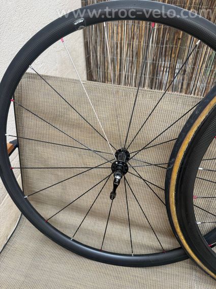 Paire de roues carbone à boyaux – Artisanales – Freins à patins - 2
