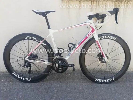 Giant carbone advanced avail 2 shimano 105 taille M 11v - 2