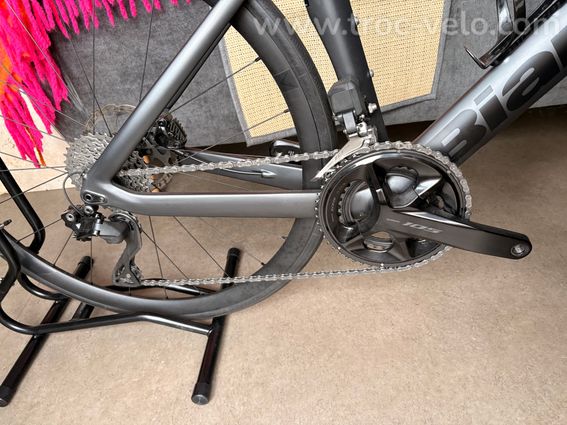 Vélo Bianchi oltre race 2025 - 2