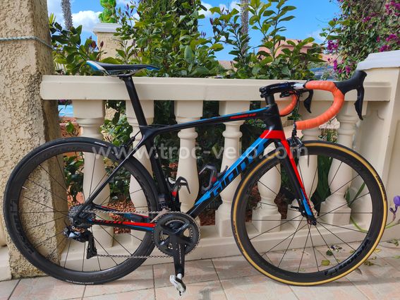 Vélo route Giant TCR