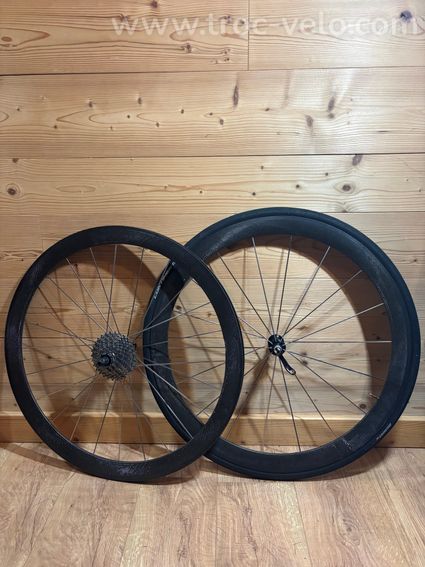 Paire de roues carbone 45 mm– Vélo de route