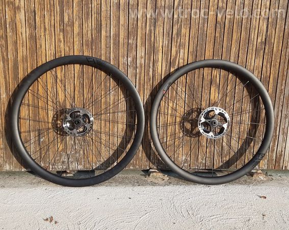 Roues Lapierre carbone 38mm tubless ready