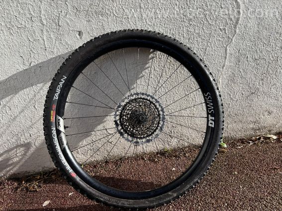 roues carbone dt swiss XMC 1501 - 4