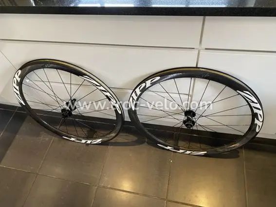 ZIPP 302 Carbone Disque pneus