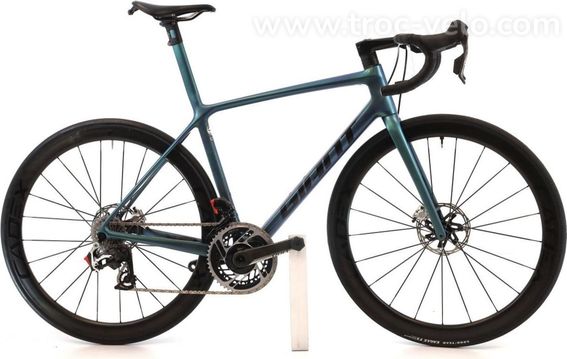 Produit Reconditionne Giant Tcr Advanced Sl 0 Axs 12v Bleu Velo De Route Tres Bon Etat