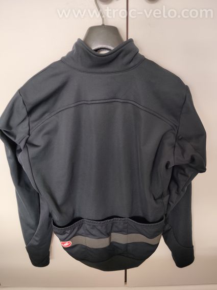 Veste castelli raddoppia 3 - 2