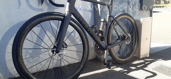 Paire de roues Mavic Cosmics Ultimate (Full carbone) - Dernier modèle (très peu roulé)