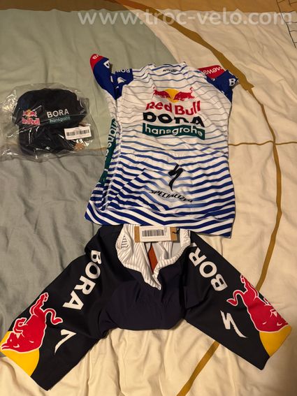 Ensemble Specialized Bora Hansgrohe - 2