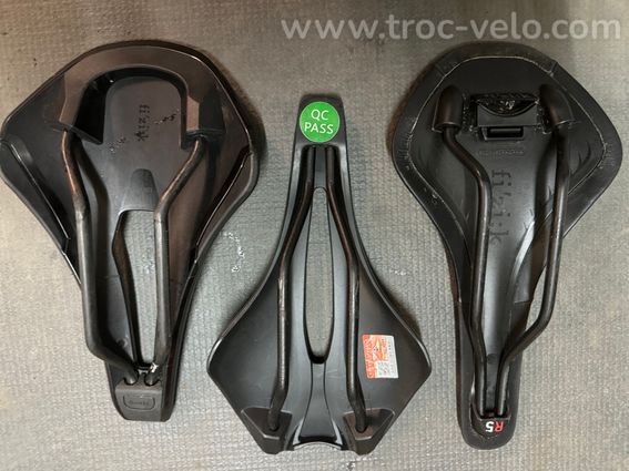 Selle Spécialized ,Rolls fi'zi:k Tempo Argo