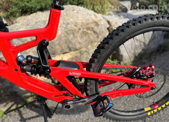 Santa Cruz V10 CC 2024 – Montage carte – L – 29”/27,5 - 3