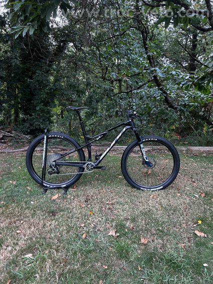 Sunn shamann xc finest carbone