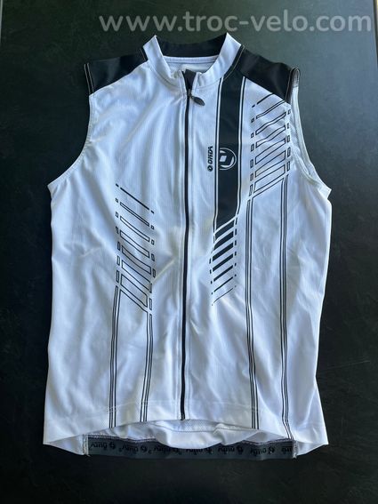 Maillot sans manche Onda taille L en TBE