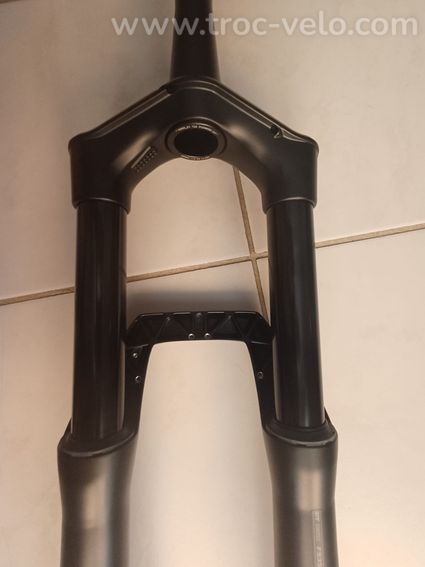 Fourche DT Swiss F 535 One – 29’’ – 150 mm - 8
