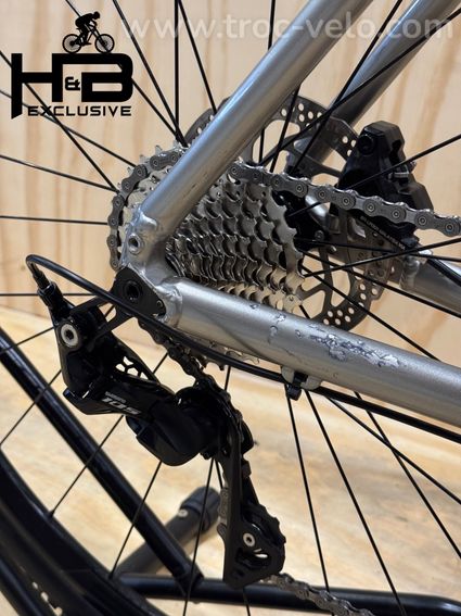 Stevens Strada 800 Vélo trekking Shimano 105 2023 - 11