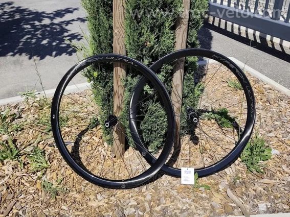 Roues campagnolo hyperon ultra 35 Campagnolo
