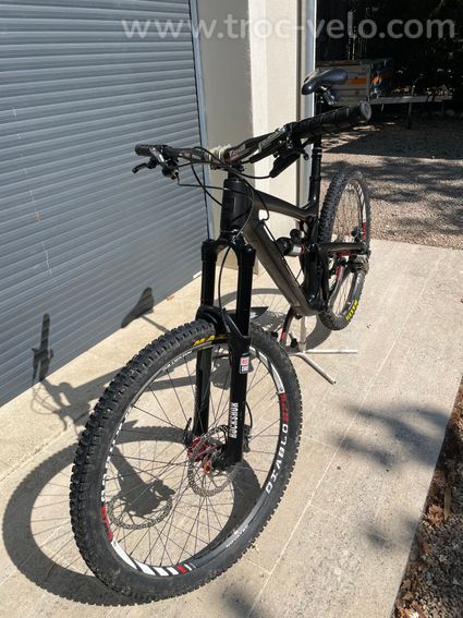 VTT SANTA CRUZ Nomad - 4