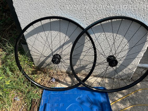 Paire de roues vélo route gravel 29 pouces 700 12x100 / 12x142 disques IS6 - 3