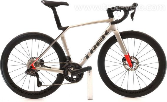 Produit Reconditionne Trek Madone Sl7 Di2 12v Gris Velo De Route Tres Bon Etat