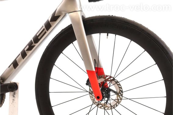 Produit Reconditionne Trek Madone Sl7 Di2 12v Gris Velo De Route Tres Bon Etat - 5