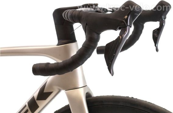 Produit Reconditionne Trek Madone Sl7 Di2 12v Gris Velo De Route Tres Bon Etat - 6