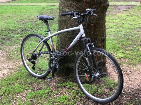 VTC B'Twin Adulte - Vélo Tout Chemin Neuf - Référence 5312365