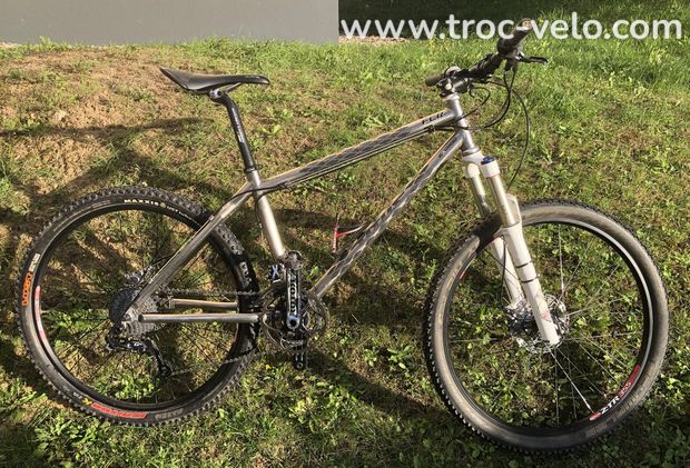 VTT TITUS FCR Exogrid Mountain, 26" (2006), Titane/carbone - 2