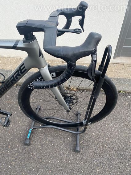 Lapierre Xelius SL 5.0 Di2 (2023) – Roues DT Swiss ARC 1400 - 4