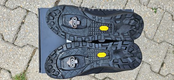 Chaussure vtt - 6