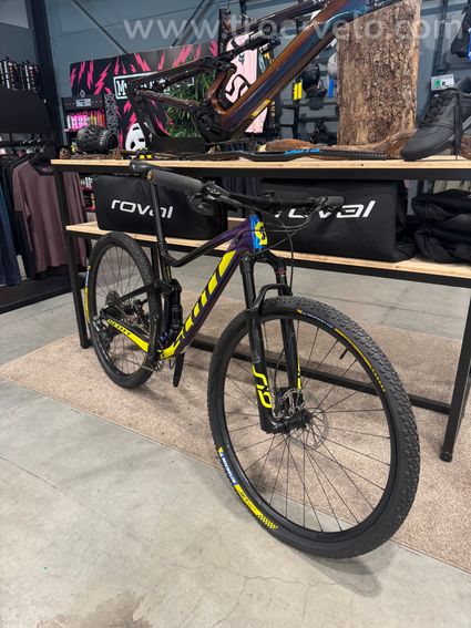 Scott Spark 900 RC TEAM ISSUE AXS - 2