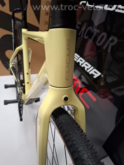 NEUF ! GRAVEL CARBONE FOCUS ATLAS 8.8 GRX Taille S -20% - 2