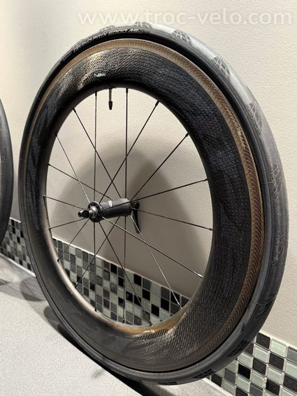 Trek Madone 9.5 2017 avec Zipp 808 NSW - 6