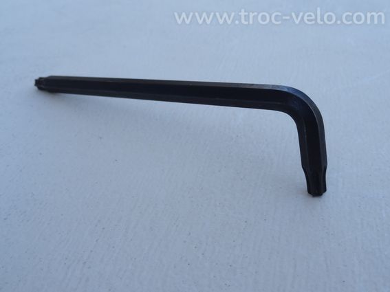 Outil clé longue coudée TORX T30 acier de qualité neuve - 2