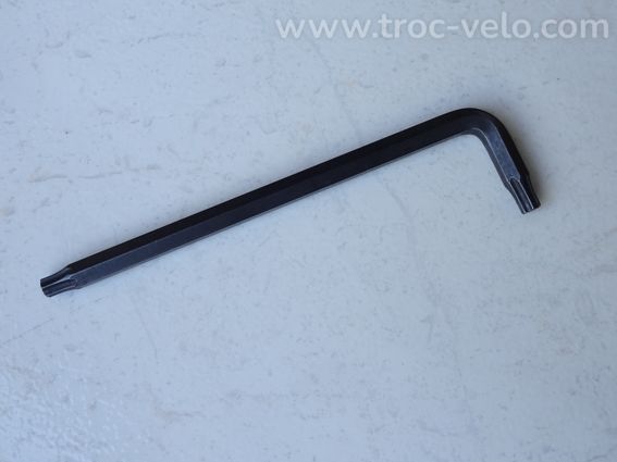 Outil clé longue coudée TORX T30 acier de qualité neuve - 3
