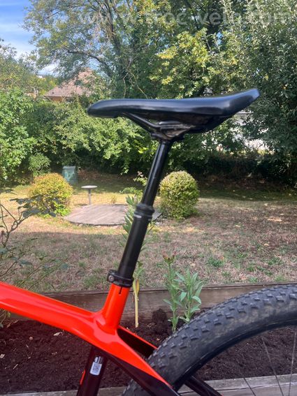 KTM myroon taille L - 9