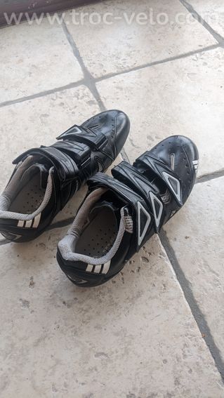 Chaussures vélo route Adidas noires – T 43 ⅓ – excellent état - 2